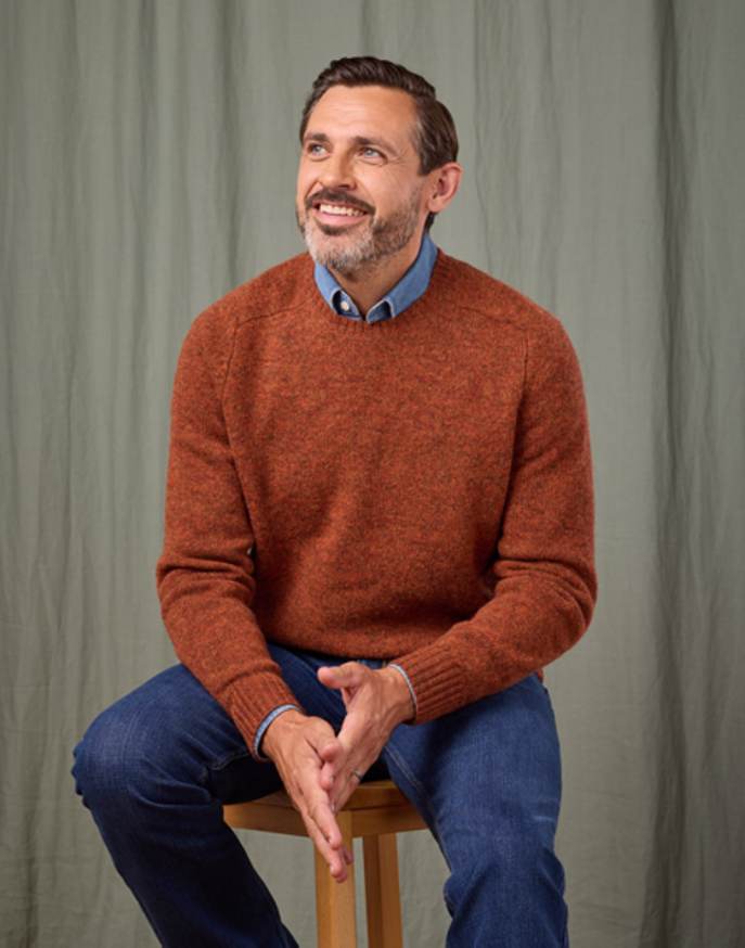 Shetland Crew Neck Jumper - Burnt Orange