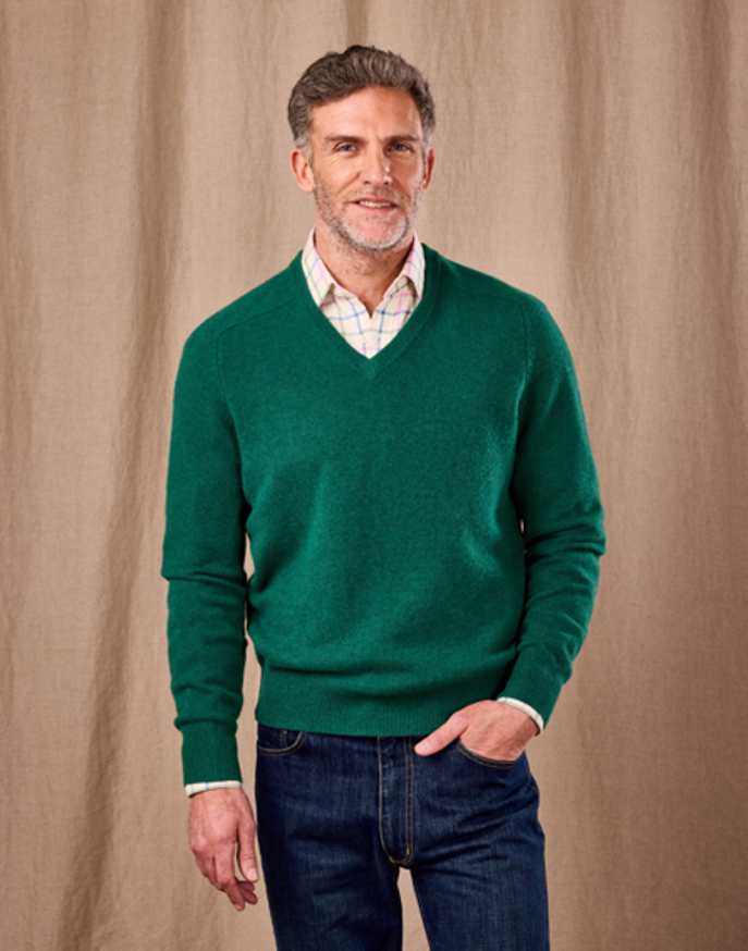 Lambswool V Neck Jumper - Green