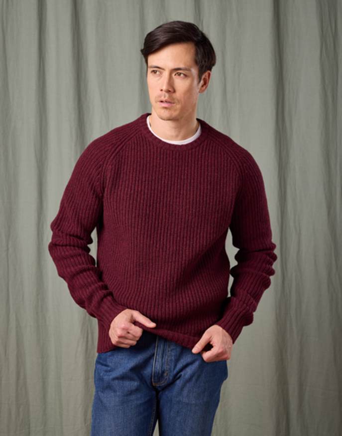 Lambswool Whitby Rib Crew Neck Jumper - Burgundy