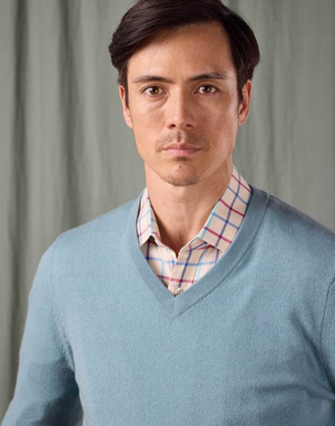 Cashmere V Neck - Ultramarine