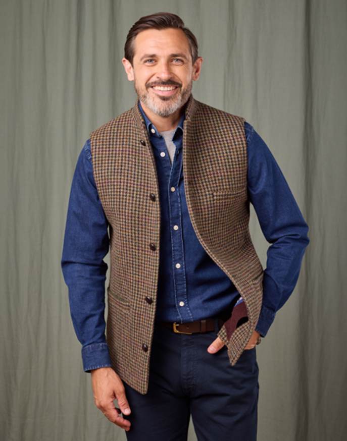Double Faced Wool Gilet - Dogtooth/Burgundy