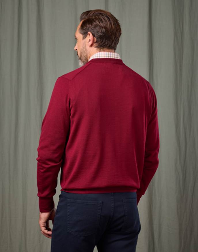 Merino V Neck Jumper- Burgundy