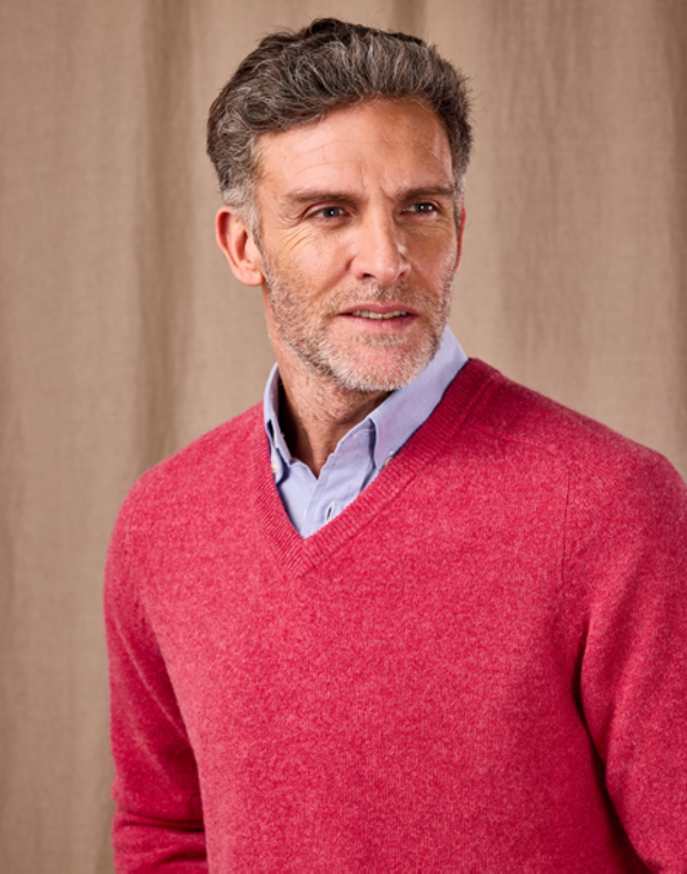 Lambswool V Neck Jumper - Rose