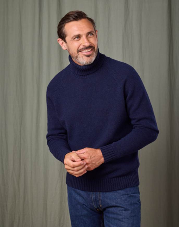 Dalesway Roll Neck - Navy
