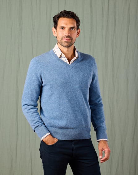 Cashmere V Neck Jumper - Blue