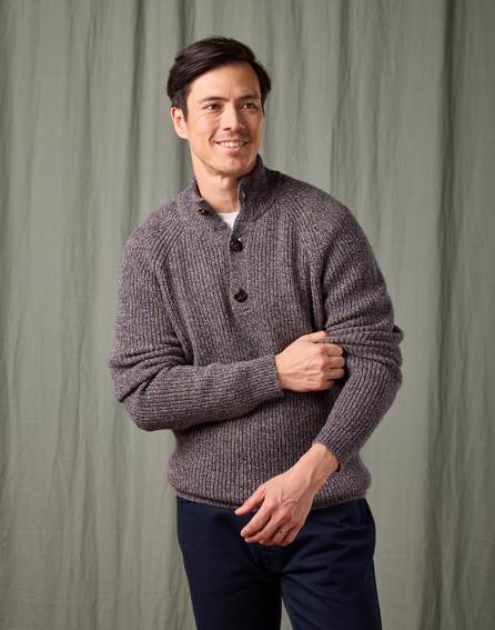 Yak Button Neck - Navy/Ecru