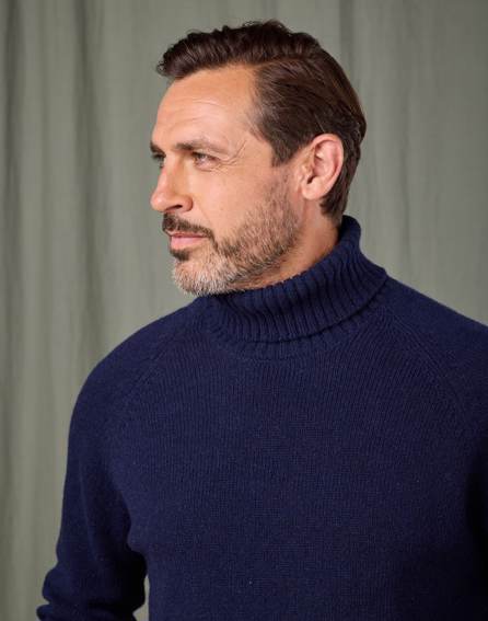 Dalesway Roll Neck - Navy