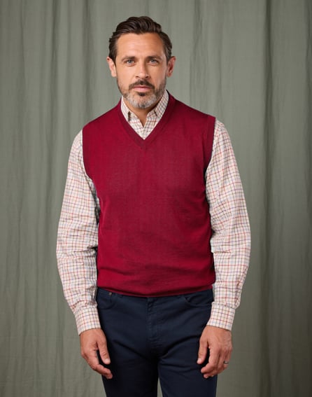 Merino Sleeveless Jumper - Burgundy