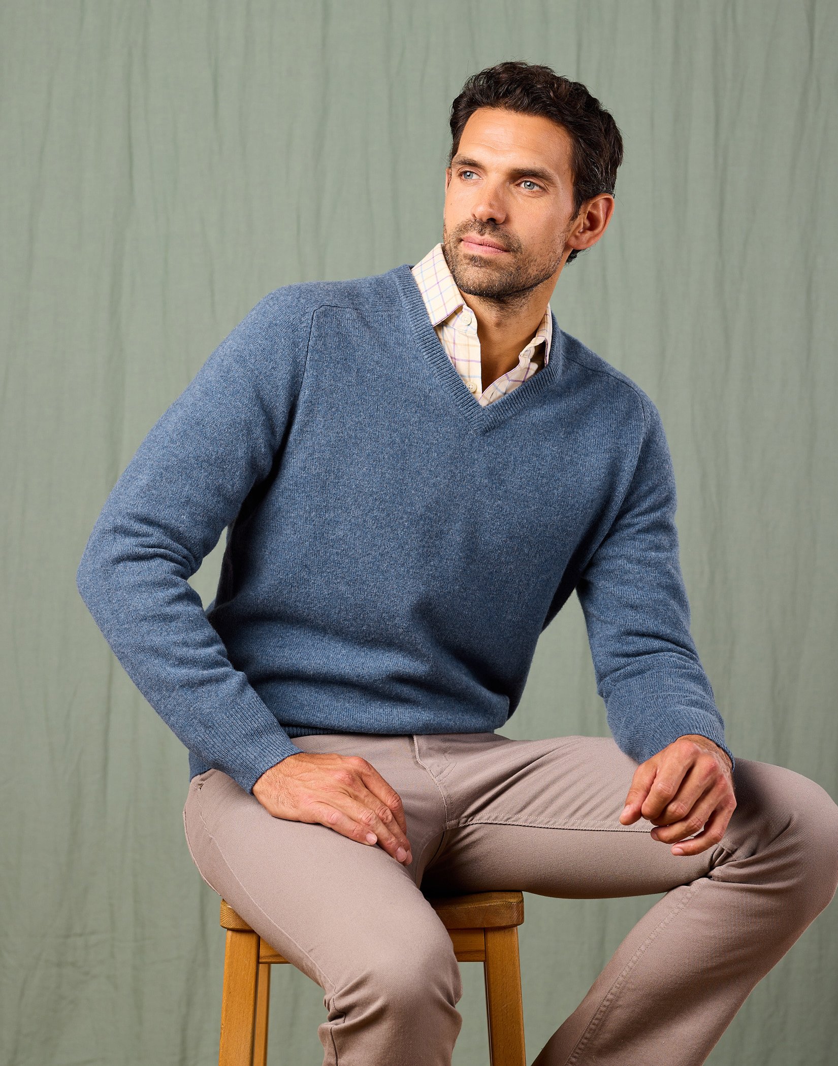 Lambswool V Neck Jumper - Blue | Joseph Turner