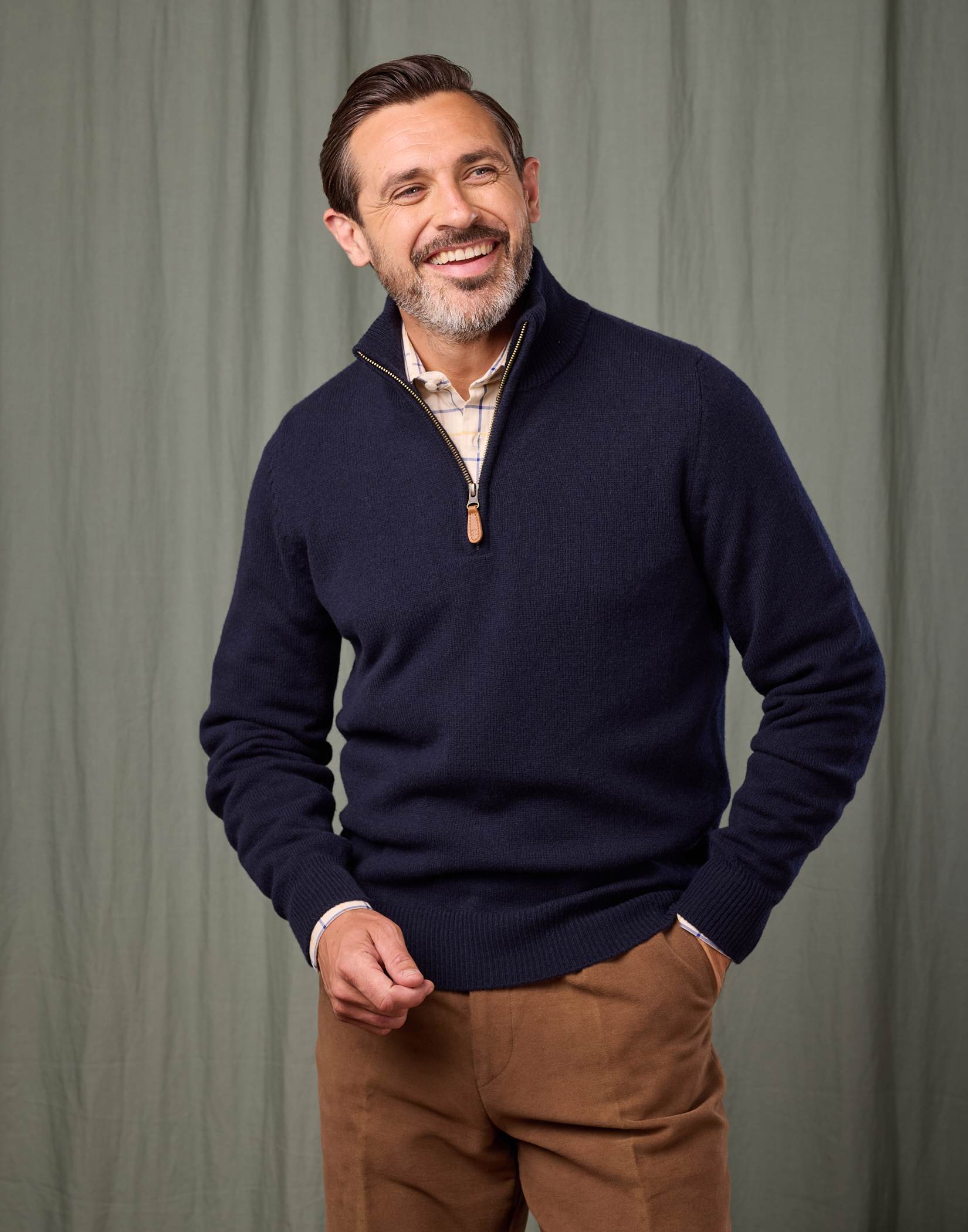 Lambswool Half Zip Jumper - Navy