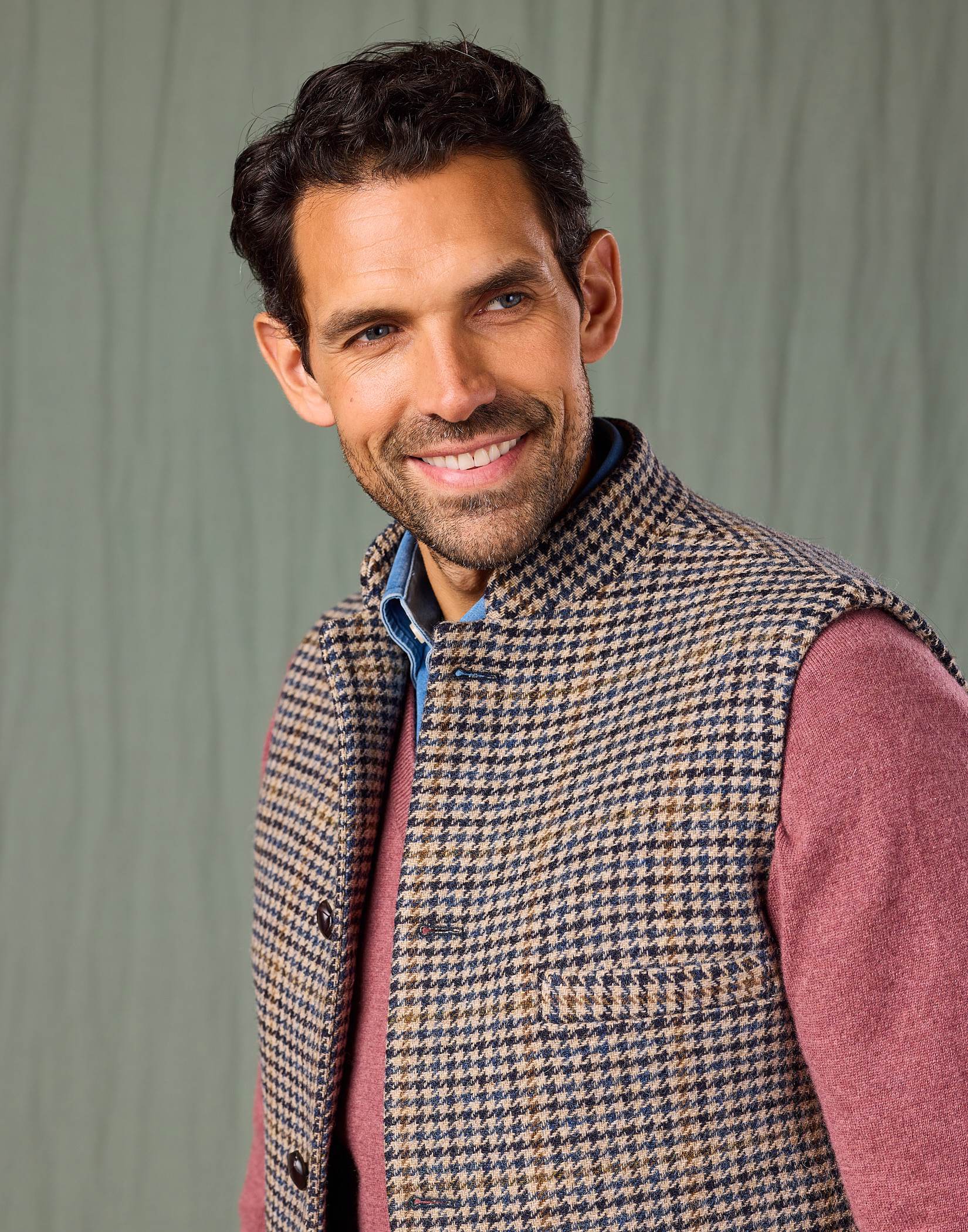Double Faced Wool Gilet - Dogtooth/Navy