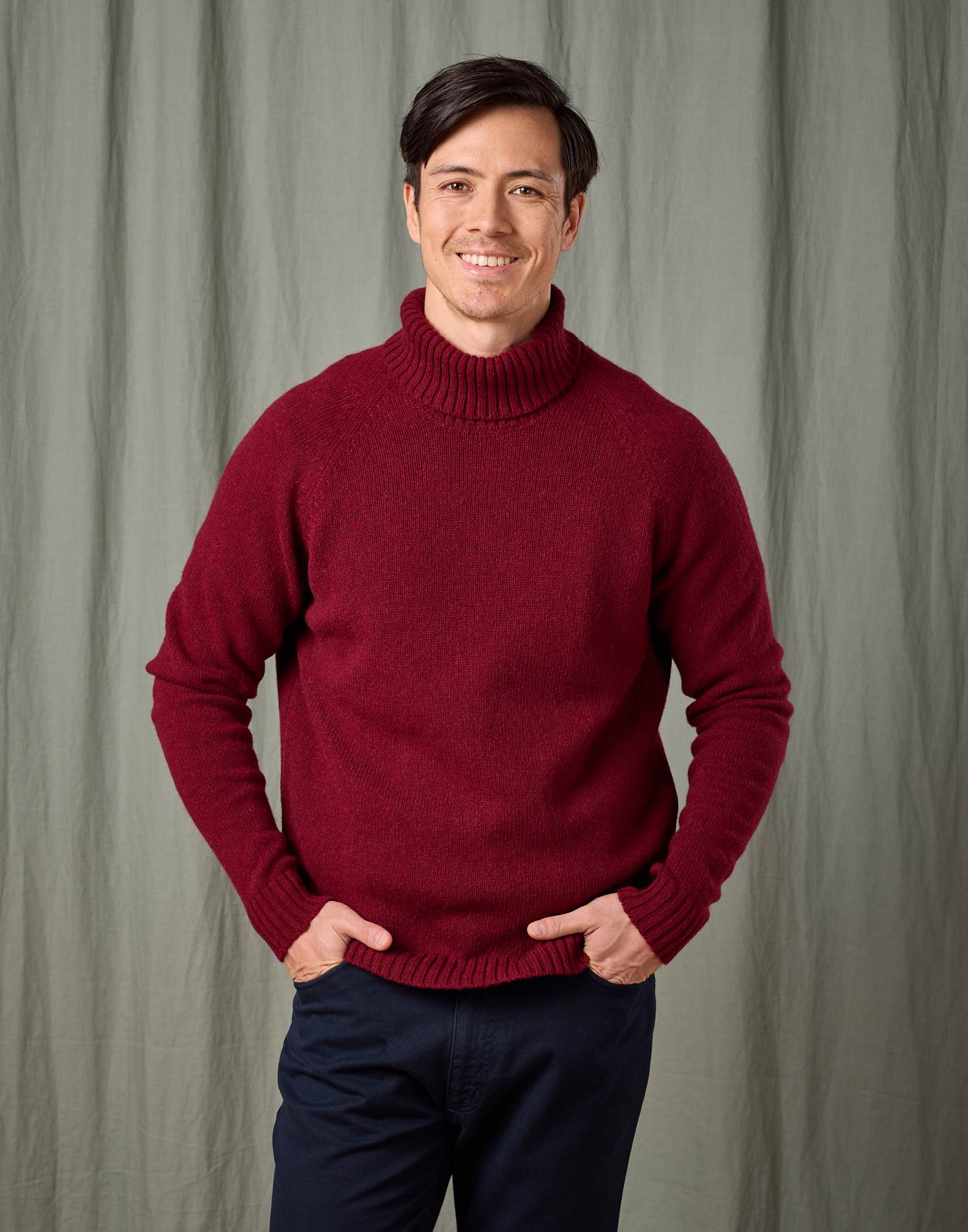 Dalesway Roll Neck - Burgundy