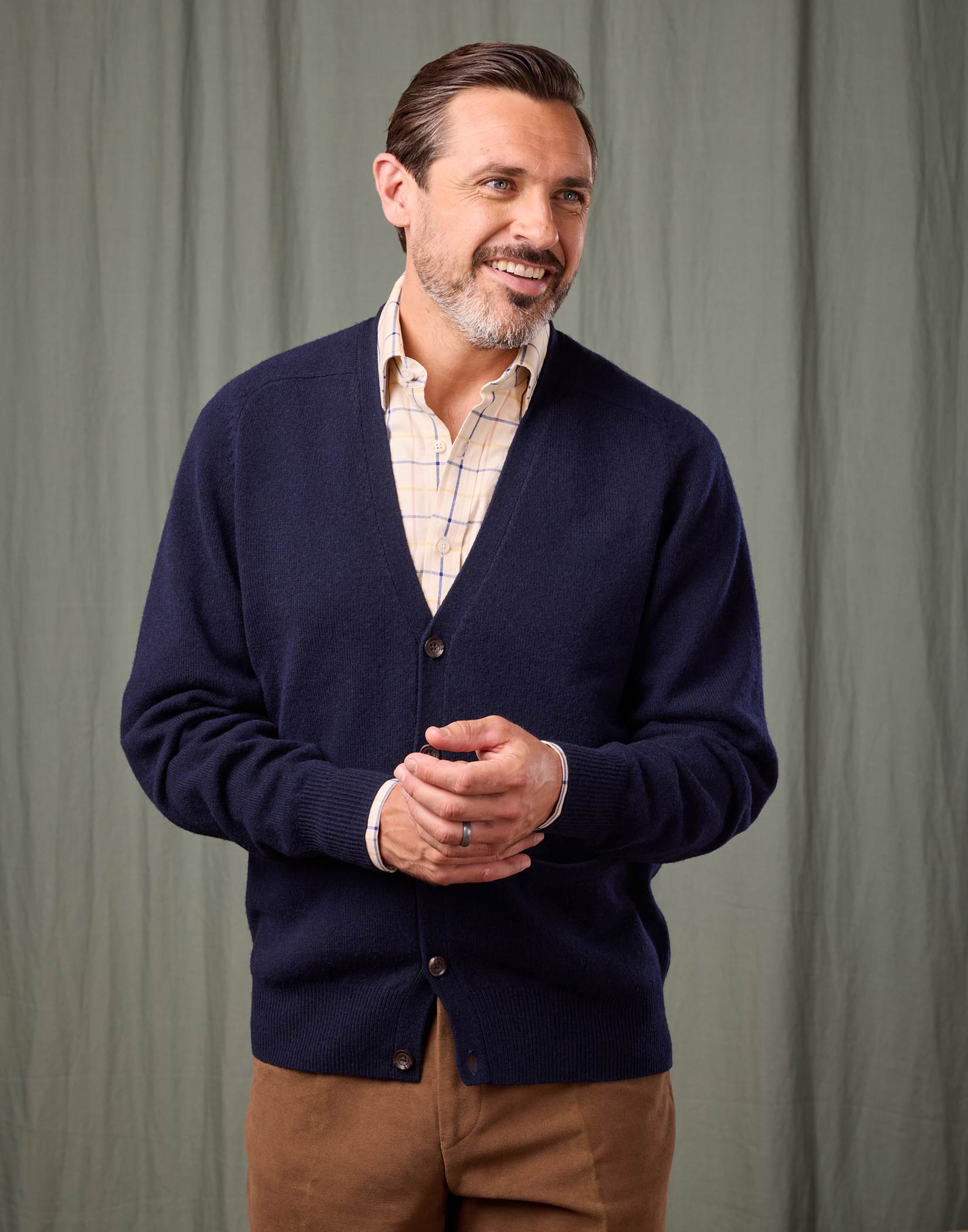 Lambswool Cardigan - Navy