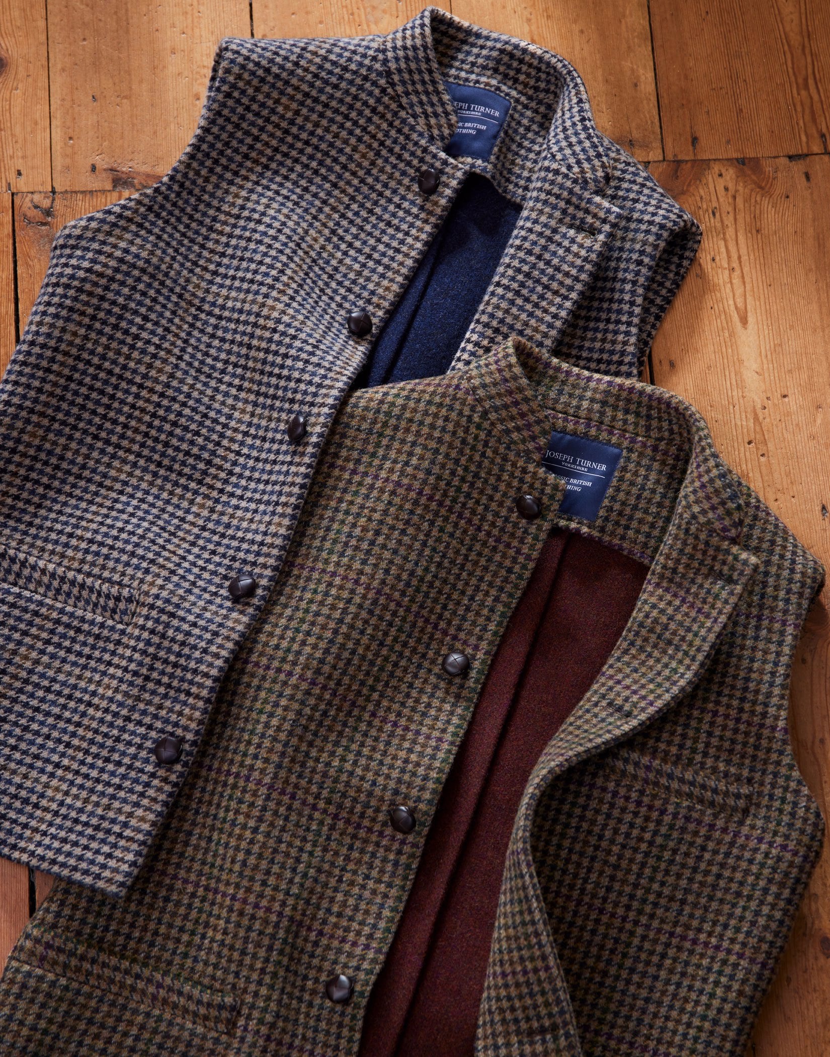 Double Faced Wool Gilet - Dogtooth/Burgundy